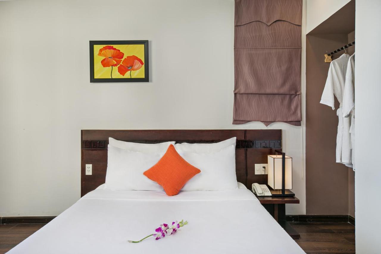 Emily Hotel & Apartment Da Nang Exteriör bild