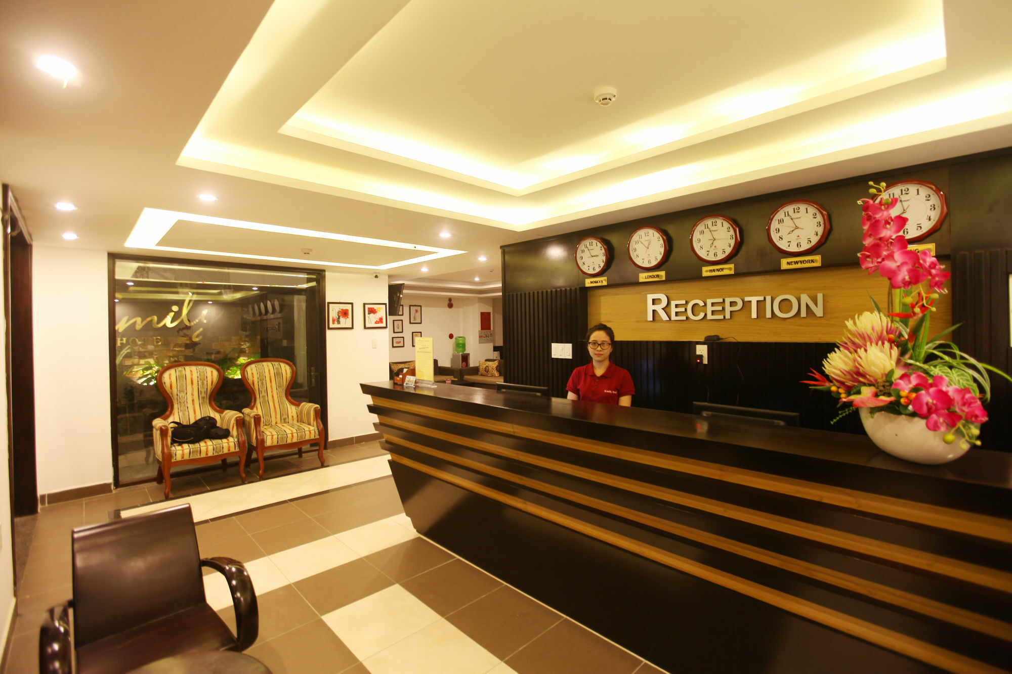 Emily Hotel & Apartment Da Nang Exteriör bild