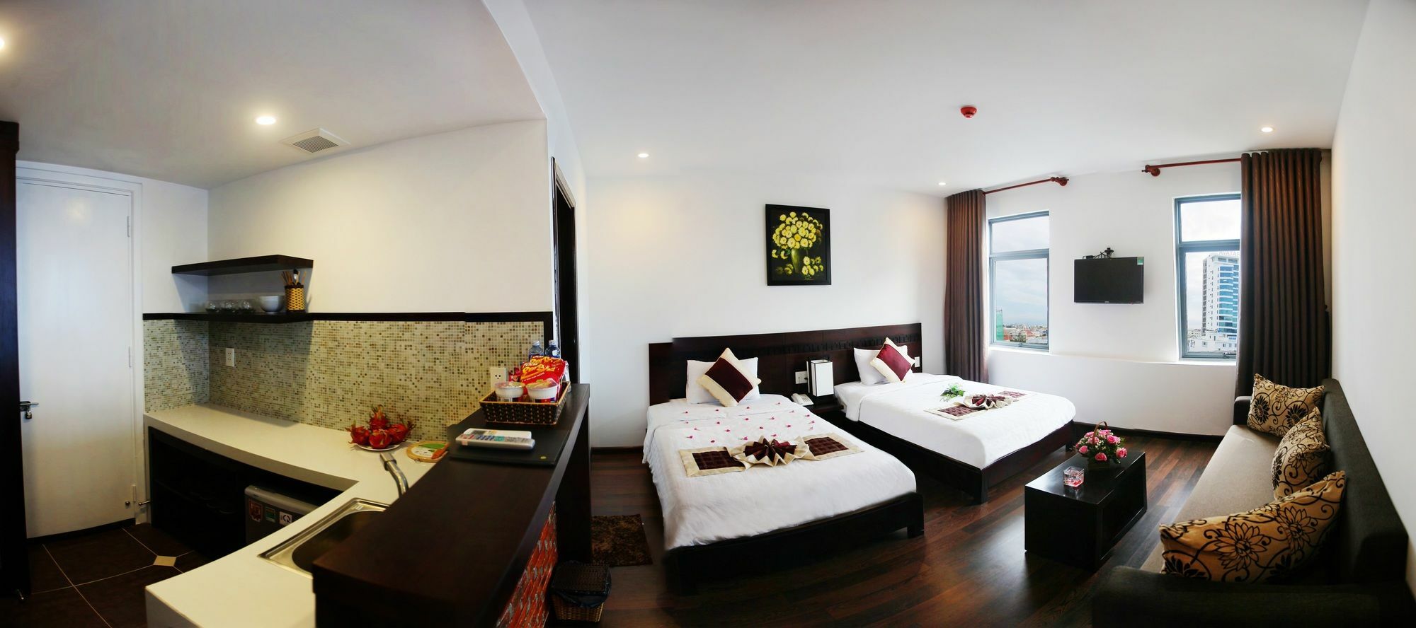 Emily Hotel & Apartment Da Nang Exteriör bild